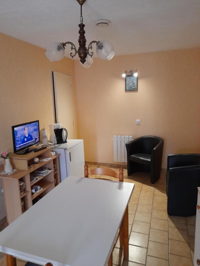 La Chaume Apartment Laugere Luaran gambar
